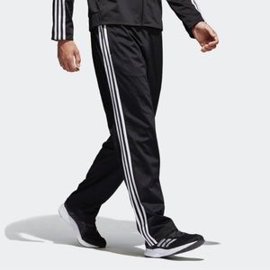 LIKE NEW Adidas track pants black size L